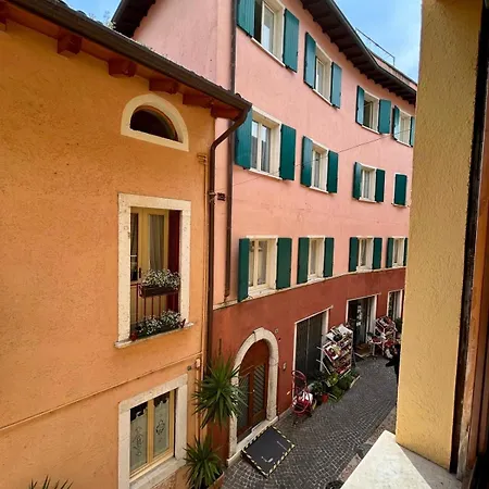 아파트 Al Vittoriale Da Maja *
