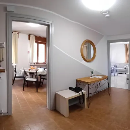 Апартаменты Al Vittoriale Da Maja Гардоне Ривьера